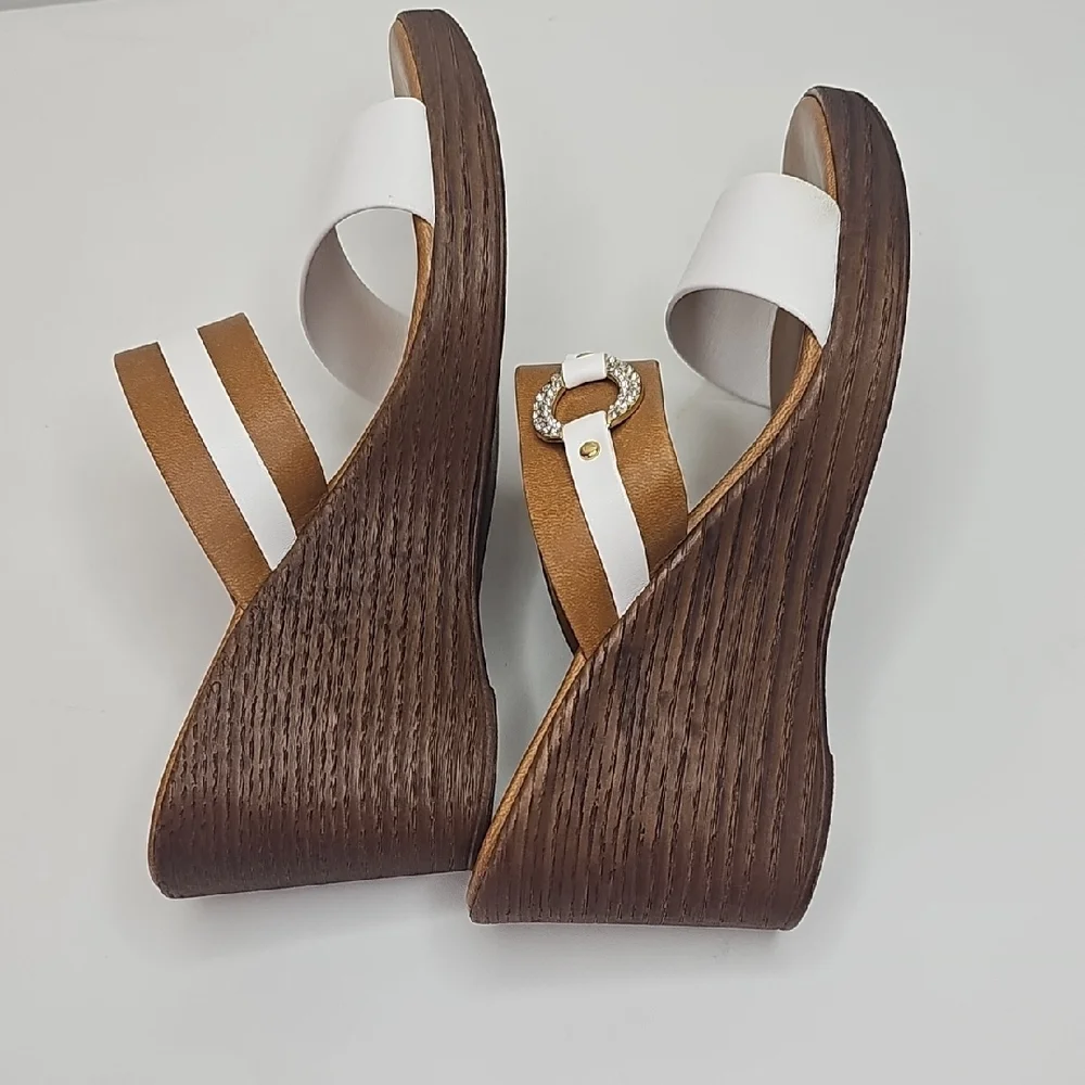 Toscanella Women's White and‎ Brown Wedge Sandals Size 7.5